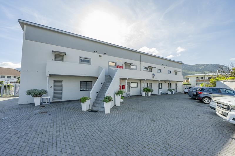 2 Bedroom Property for Sale in Fish Hoek Western Cape